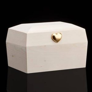 6001.15F_436 Box Urn with Heart