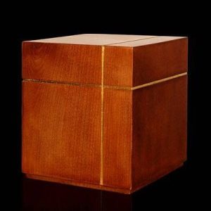 6202.15_436 stained Cube Urn with Cross
